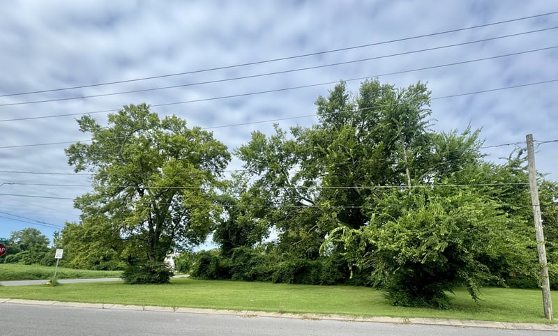 S Foster St, Gallatin, TN 37066