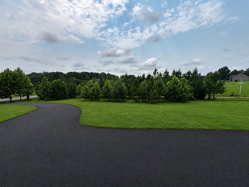 388 Buddy Rd, Burns, TN 37029