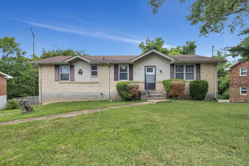 4884 Whittier Dr, Old Hickory, TN 37138