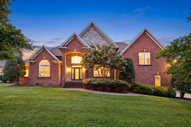 2200 Brienz Valley Dr, Franklin, TN 37064