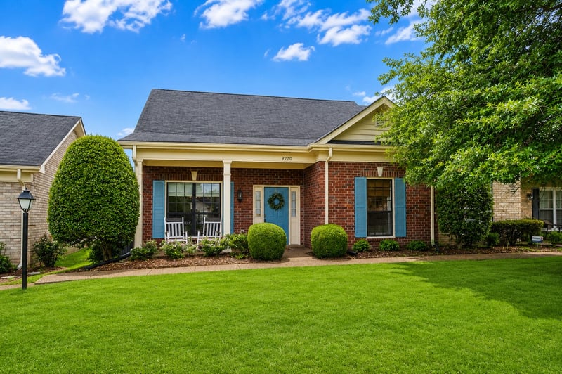 9220 Sawyer Brown Rd, Nashville, TN 37221
