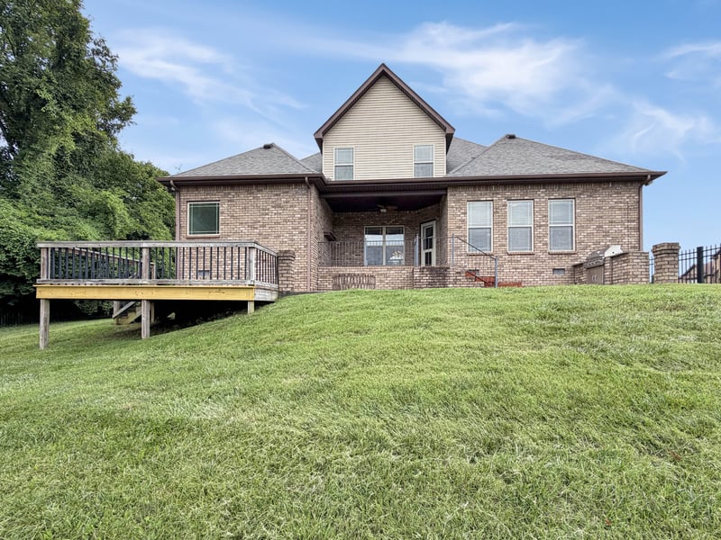 3512 Martins Woods Ln, La Vergne, TN 37086
