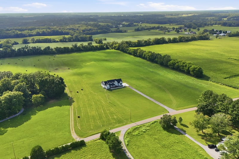 4184 Armstrong Rd, Springfield, TN 37172