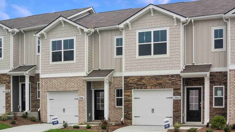 2233 Harlequin Point, Lebanon, TN 37090