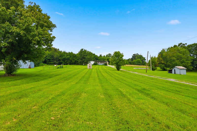 1236 Brandy Hollow Rd, Portland, TN 37148