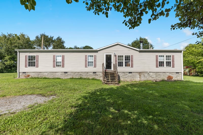 4377 Woodrow Wilson Rd, Springfield, TN 37172