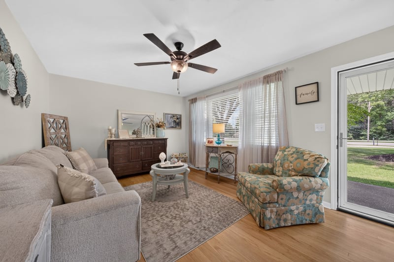 2015 Highway 70 W, Dickson, TN 37055