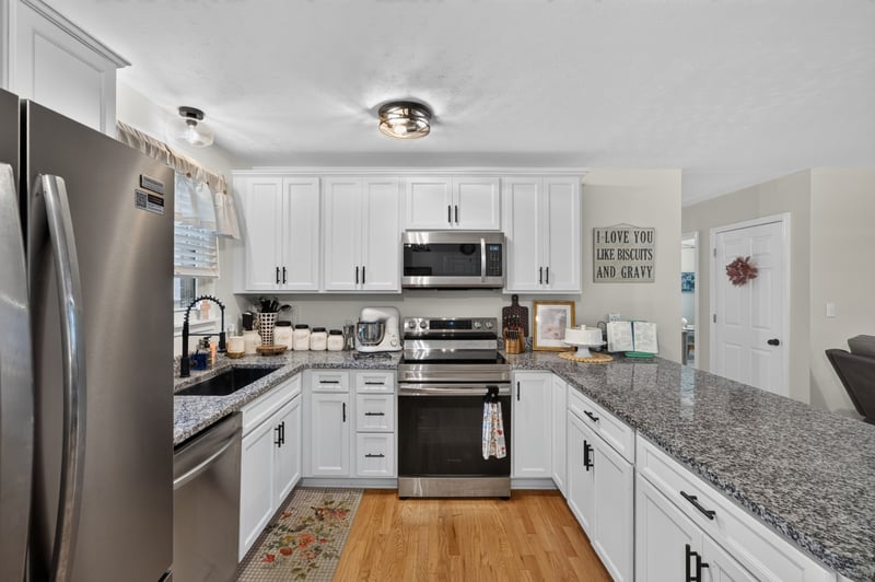 2015 Highway 70 W, Dickson, TN 37055
