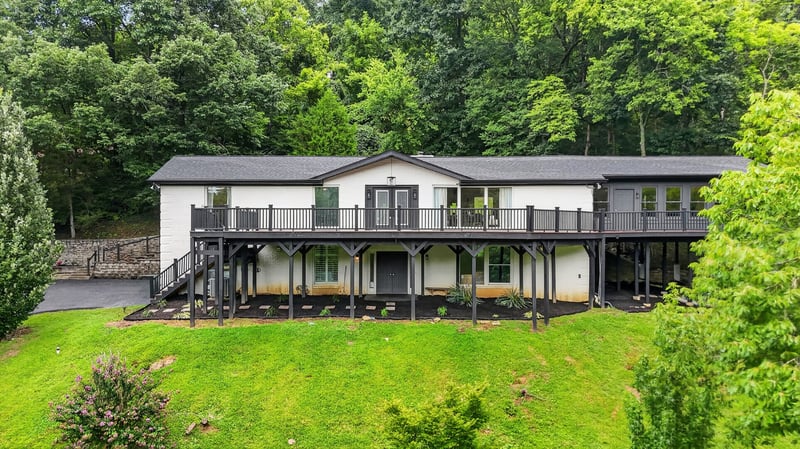 5161 Granny White Pike, Nashville, TN 37220