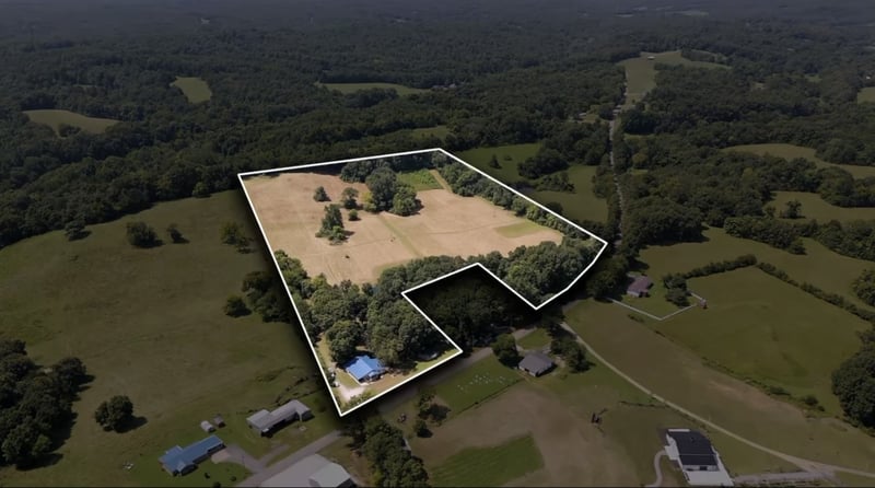 1525 E Piney Rd, Dickson, TN 37055
