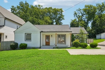 1523A Dugger Dr, Nashville, TN 37206