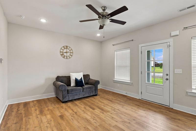 934 Kalu Dr, Murfreesboro, TN 37130