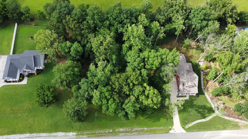 106 Hillside Dr, Dickson, TN 37055