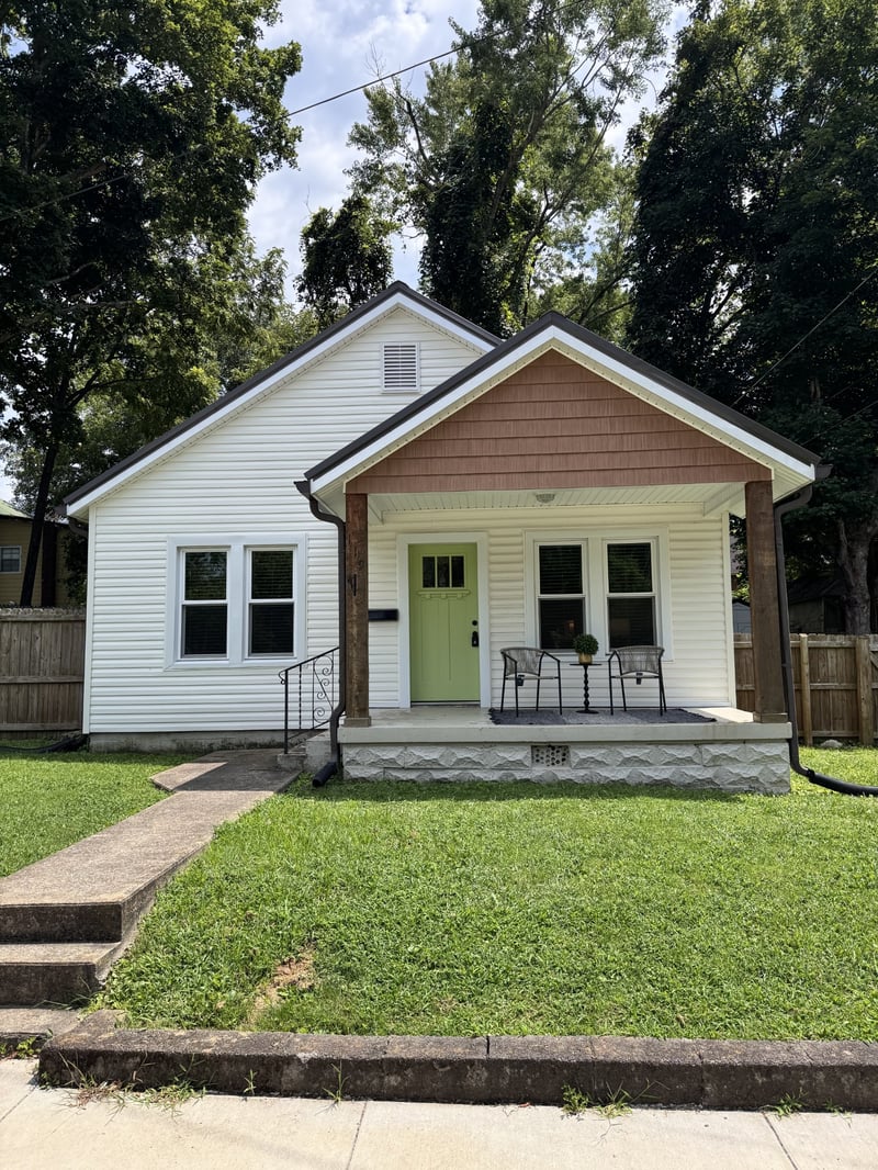 119 Poplar St, Dickson, TN 37055