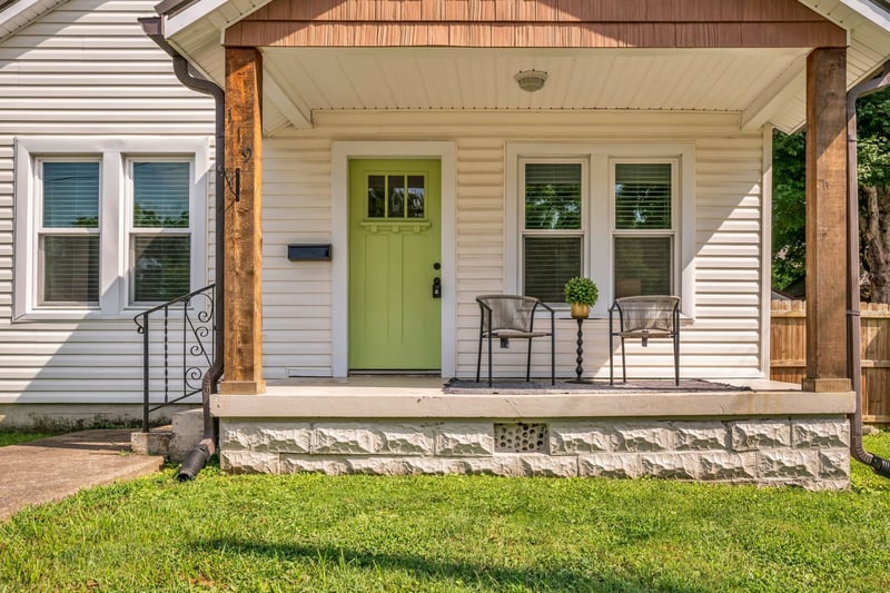 119 Poplar St, Dickson, TN 37055