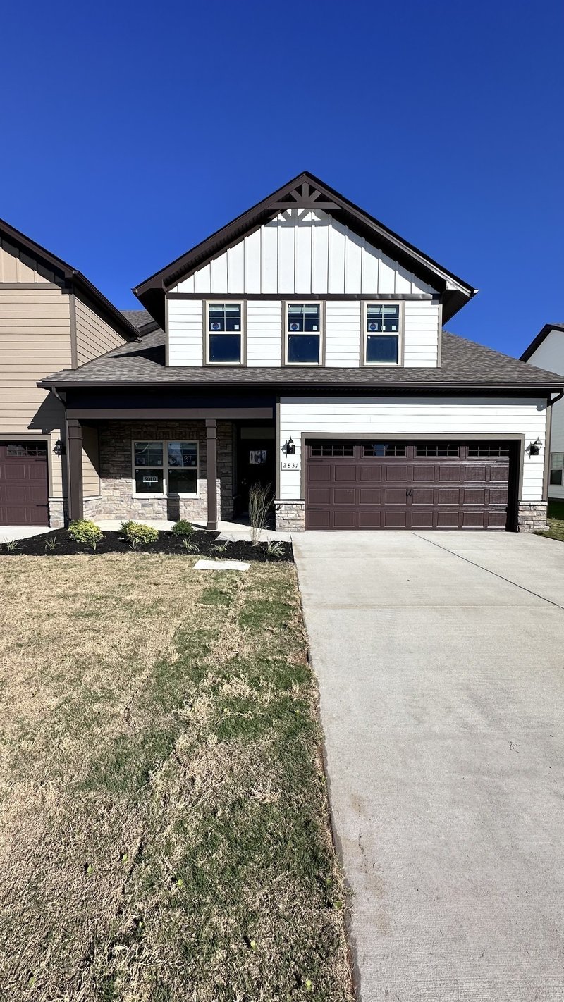 1420 Suzanne Dr, Murfreesboro, TN 37128