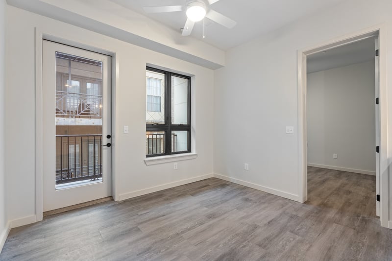 1014 16th Ave #202, Nashville, TN 37212