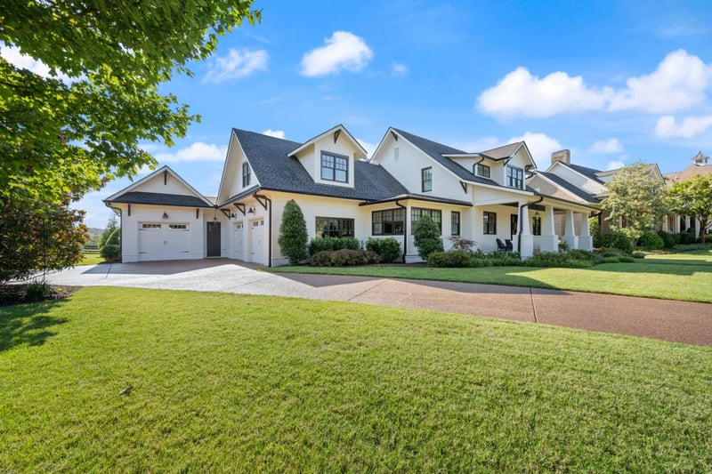 5182 Wildings Blvd, College Grove, TN 37046