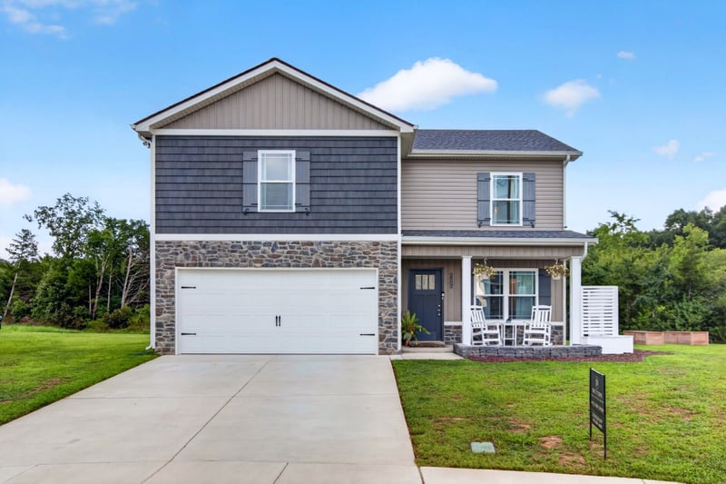 2002 Haystack Ct, Christiana, TN 37037