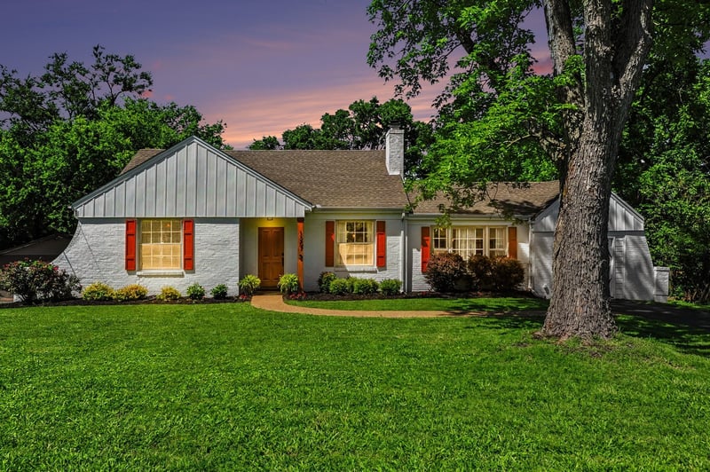 1207 Kenwood Dr, Nashville, TN 37216