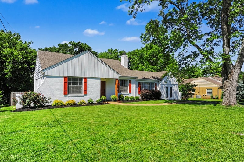 1207 Kenwood Dr, Nashville, TN 37216