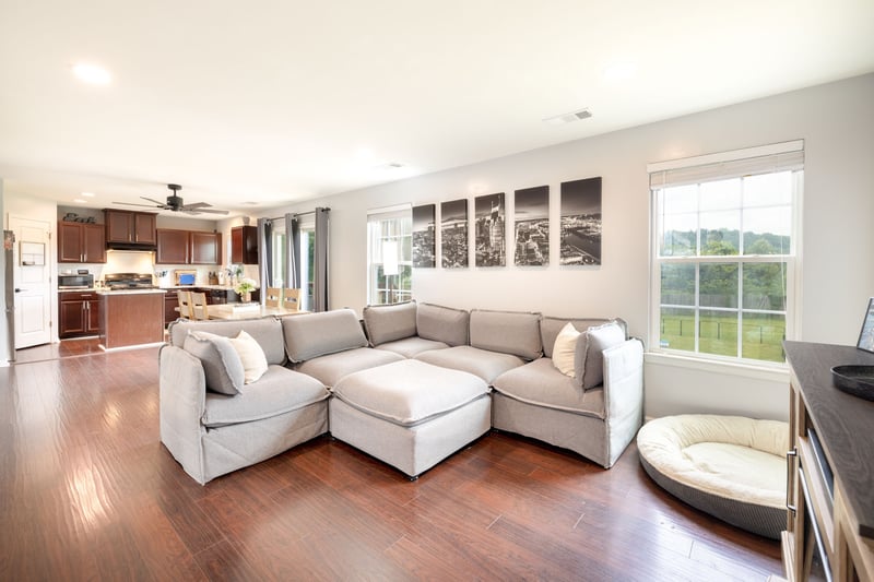1304 Scarcroft Ln, Nashville, TN 37221