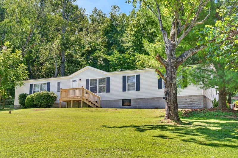 1928 Old Gallatin Rd, Portland, TN 37148