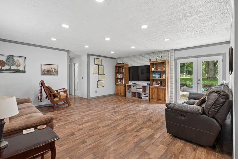 4475 Highway 76 , Cottontown, TN 37048