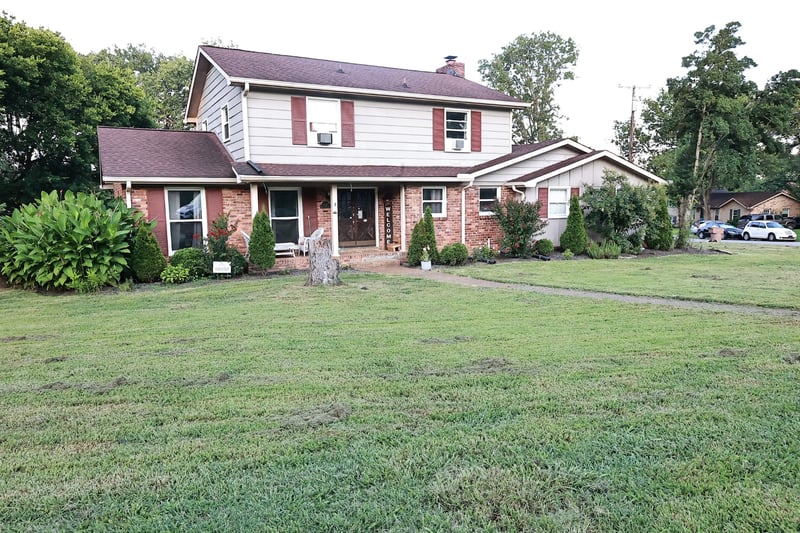 124 Timber Ridge Dr, Nashville, TN 37217