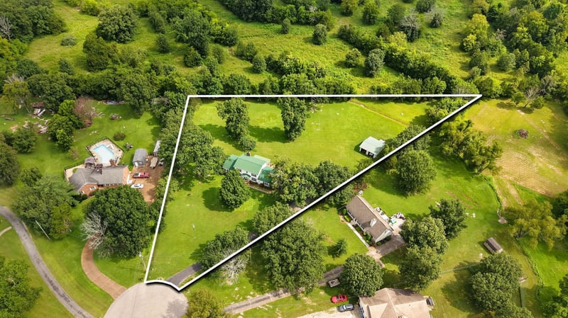 401 Bluegrass Ct, Lebanon, TN 37090
