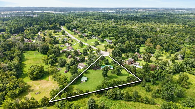 401 Bluegrass Ct, Lebanon, TN 37090