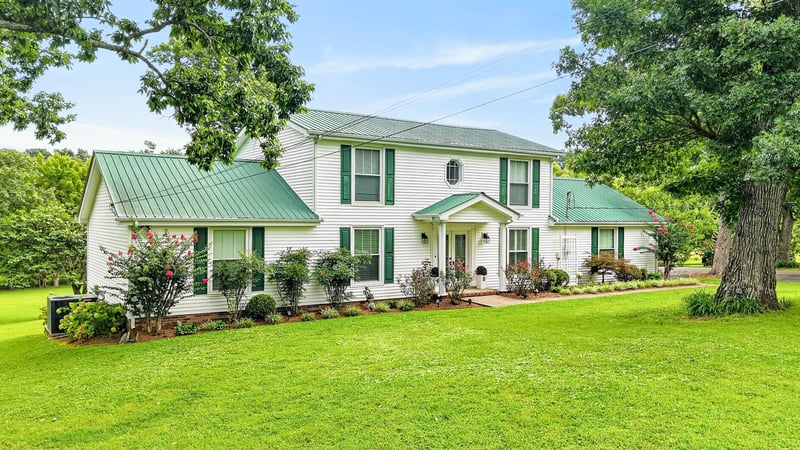 401 Bluegrass Ct, Lebanon, TN 37090