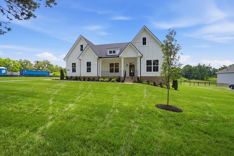 7291 Belvoir Dr, Fairview, TN 37062