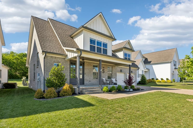 1019 Gadwall Ln, Spring Hill, TN 37174