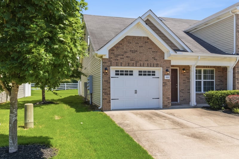 1913 Calydon Ct, Murfreesboro, TN 37128