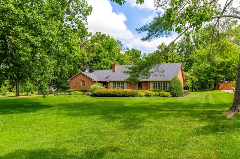 2256 Henpeck Ln, Franklin, TN 37064