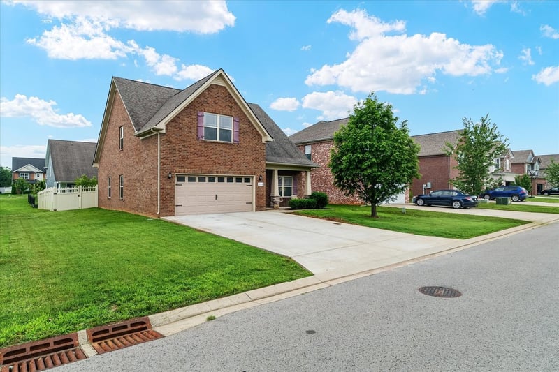405 Spitzy Ln, Smyrna, TN 37167