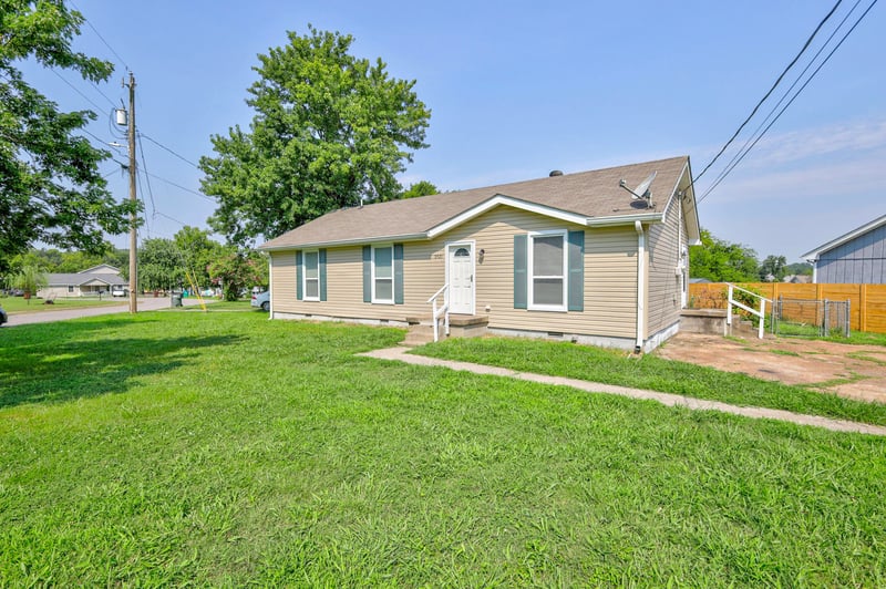 3521 Albee Dr, Hermitage, TN 37076