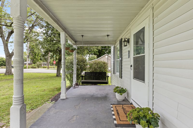 1357 Main St, Greenbrier, TN 37073