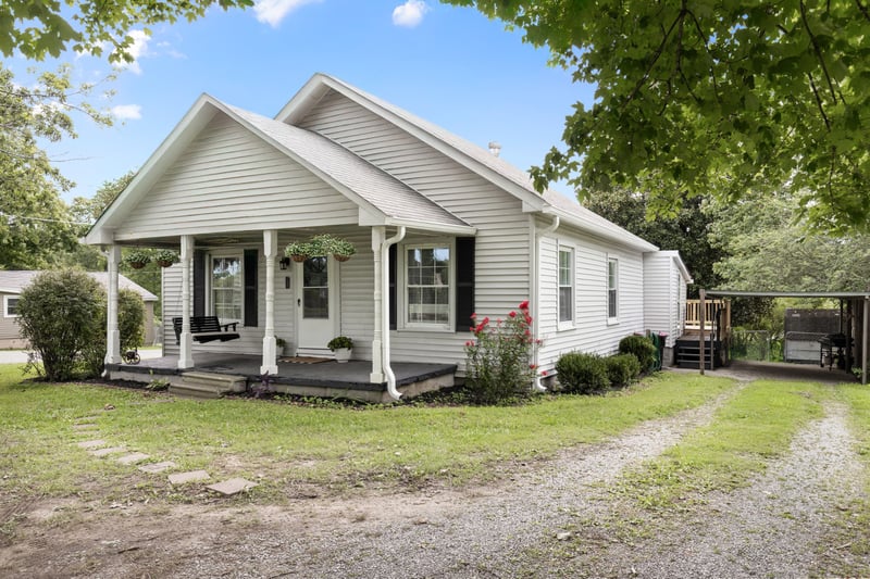 1357 Main St, Greenbrier, TN 37073