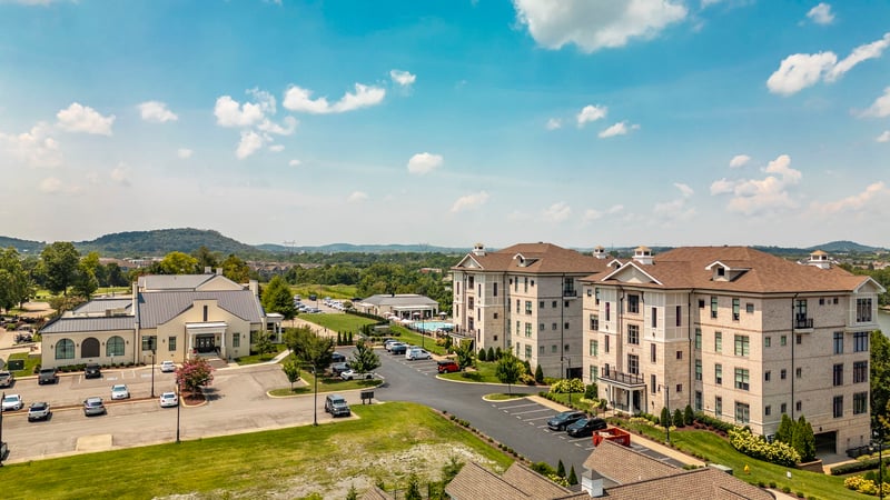 1024 Club View Dr #E203, Gallatin, TN 37066