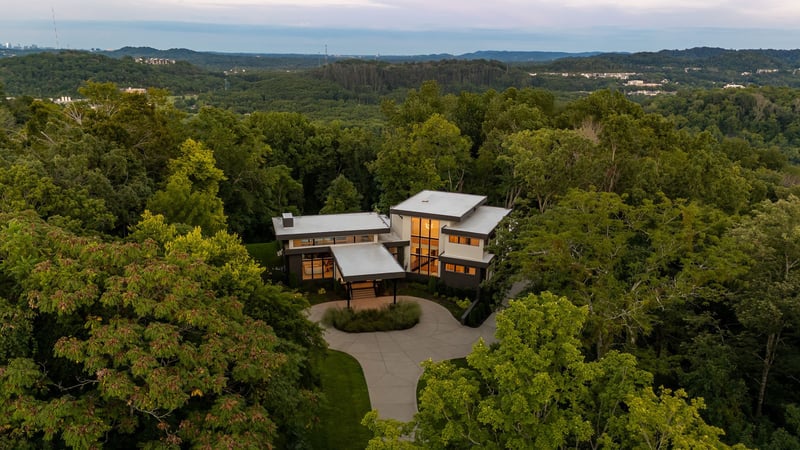 663 Hunters Trl, Nashville, TN 37209
