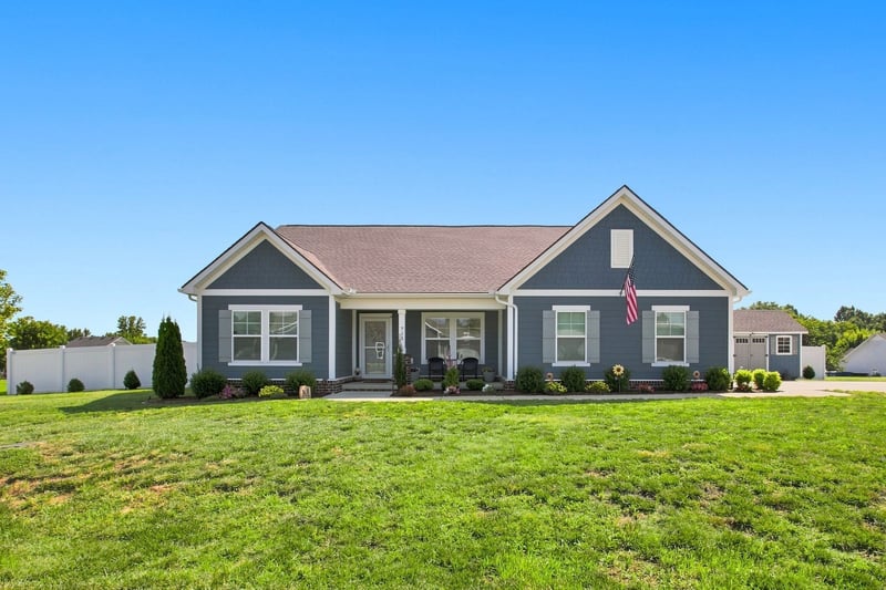 711 Larry Cir, Mount Pleasant, TN 38474