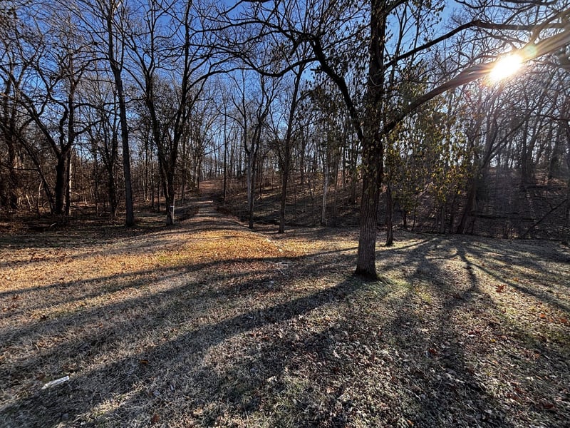 110 Lakeside Park Dr, Hendersonville, TN 37075