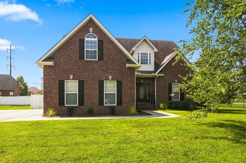 3433 Genoa Dr, Murfreesboro, TN 37128