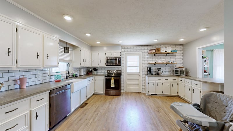 128 Jefferson Ave, Carthage, TN 37030