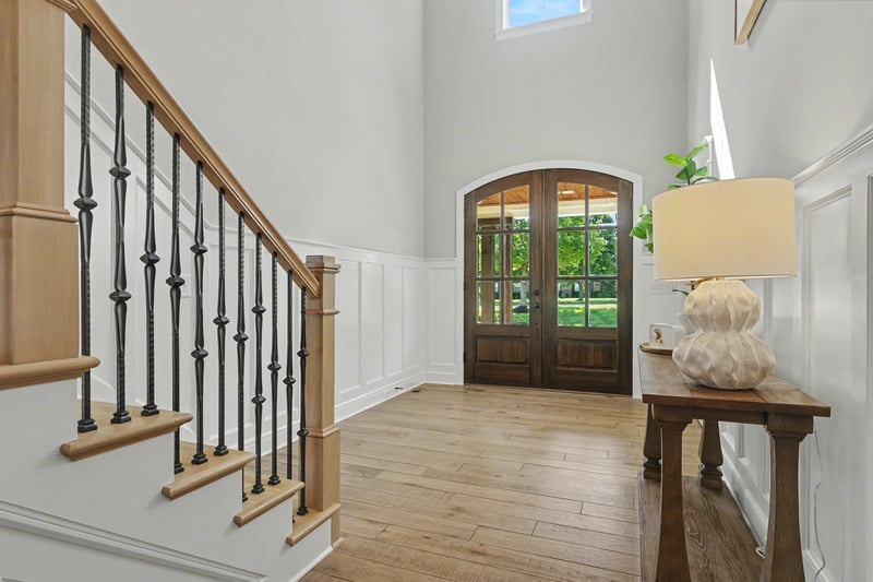 701 Farmington Dr, Lebanon, TN 37087