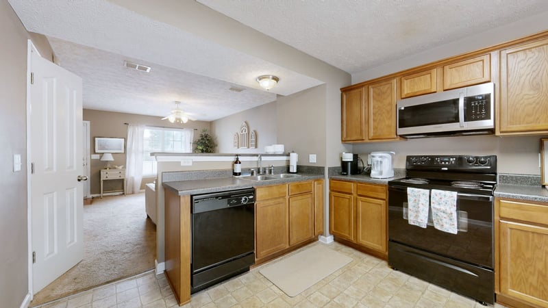 1313 Amsterdam Ct, Murfreesboro, TN 37130