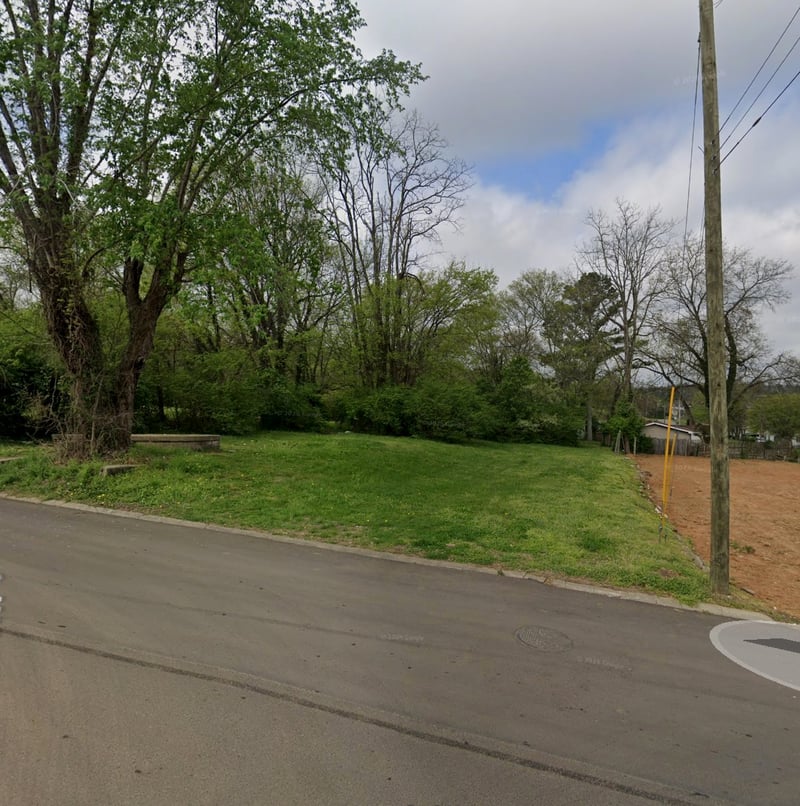 Hill St, Columbia, TN 38401
