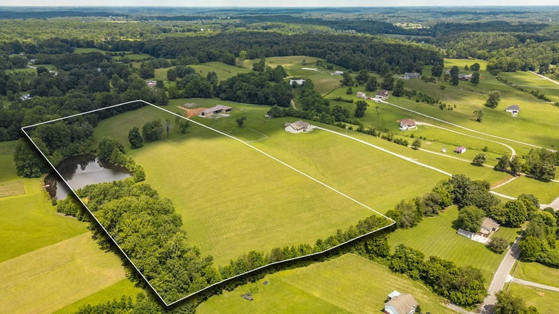 Rock Bridge Rd, Bethpage, TN 37022
